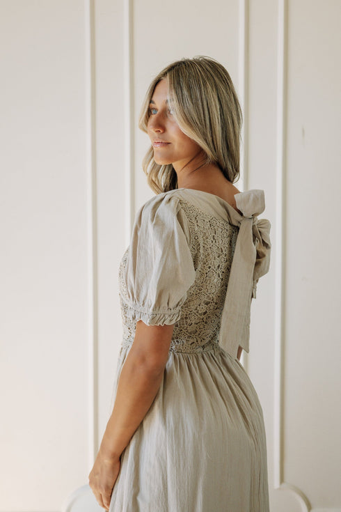 sailor-midi-dress Sophia's Style-6